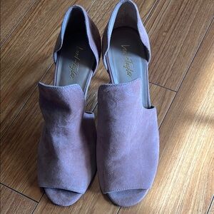Lord & Taylor Gracie Light pink Genuine Suede Leather Peep Toe Stiletto Heels 9M